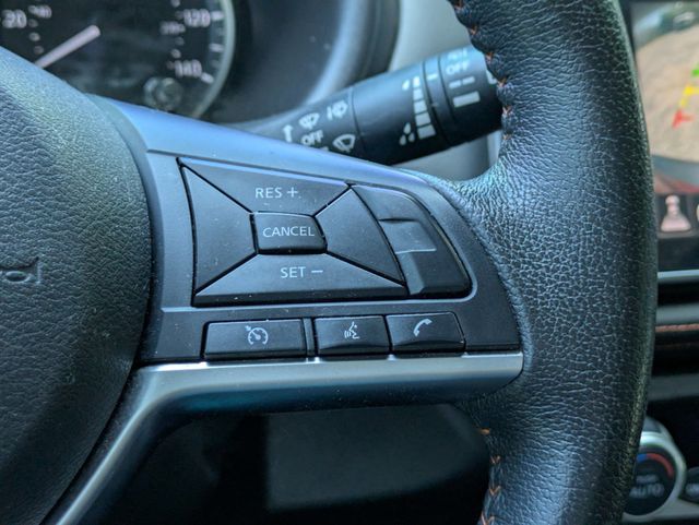 2020 Nissan Kicks SR FWD - 23009573 - 26