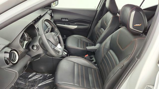 2020 Nissan Kicks SR FWD - 22948050 - 19