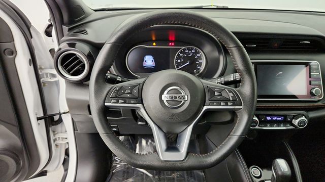 2020 Nissan Kicks SR with Premium Package - 22948050 - 13