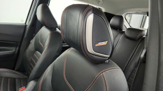 2020 Nissan Kicks SR with Premium Package - 22948050 - 20