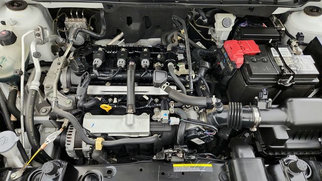 2020 Nissan Kicks SR with Premium Package - 22948050 - 27