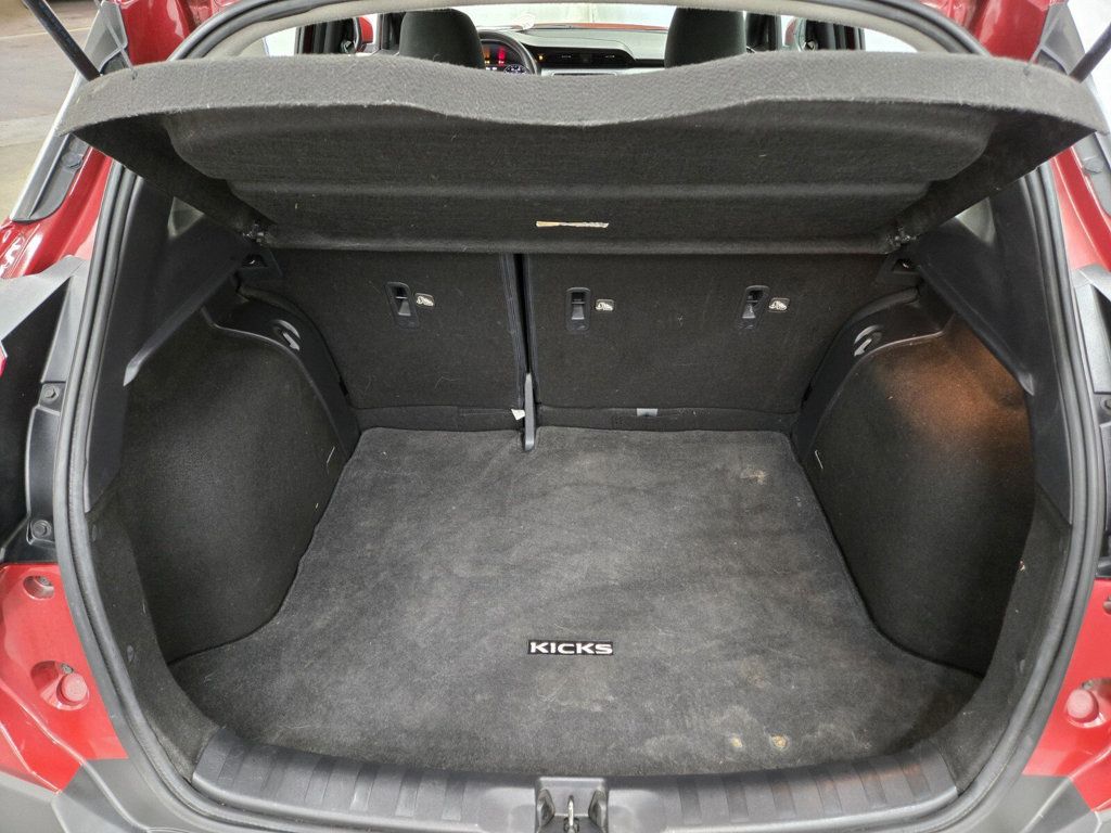 2020 Nissan Kicks SV FWD - 22815848 - 9