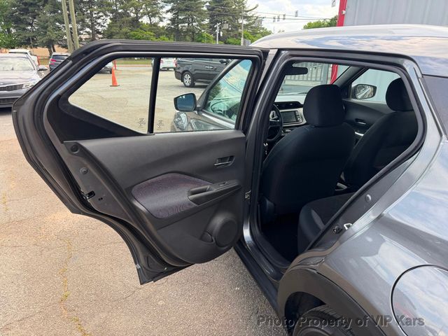 2020 Nissan Kicks SV FWD - 23018422 - 9