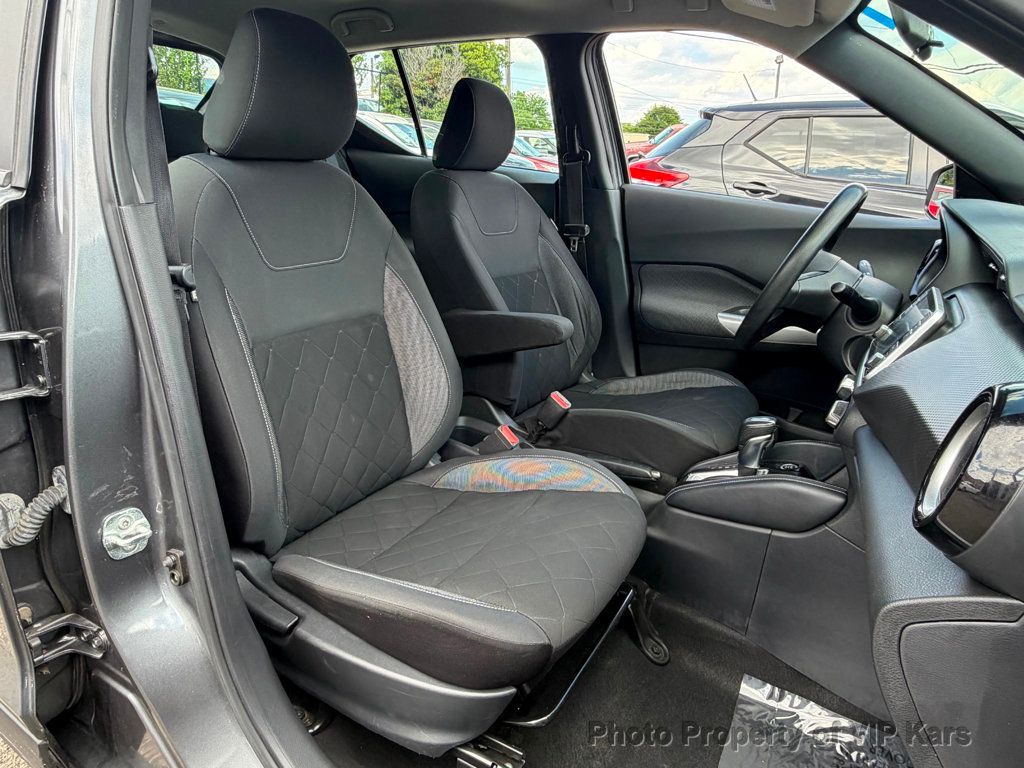 2020 Nissan Kicks SV FWD - 23018422 - 16