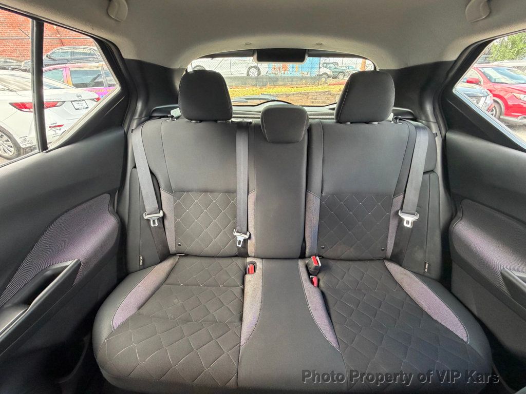 2020 Nissan Kicks SV FWD - 23018422 - 17