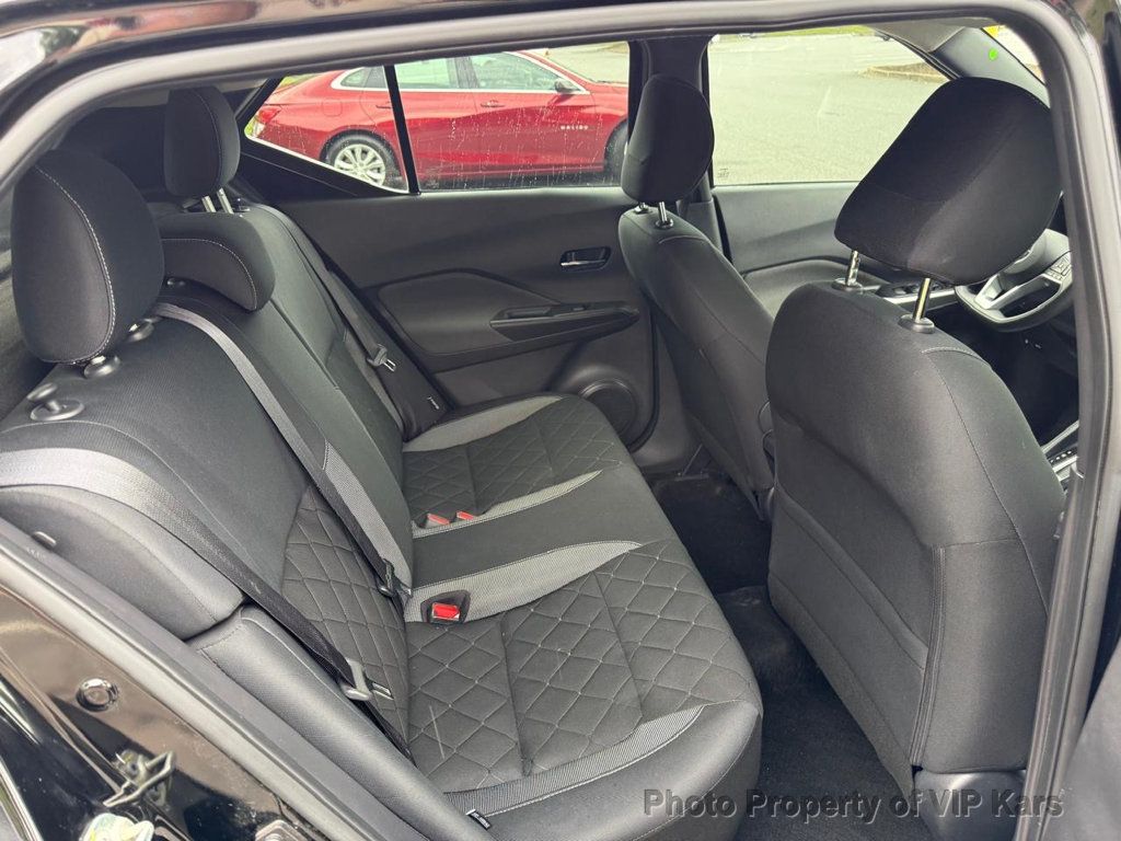 2020 Nissan Kicks SV FWD - 23025758 - 13