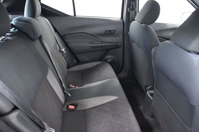 2020 Nissan Kicks SV FWD - 22827280 - 13