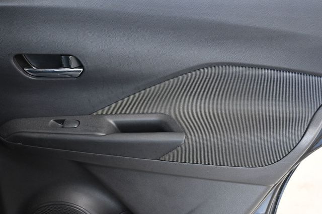 2020 Nissan Kicks SV FWD - 22827280 - 14