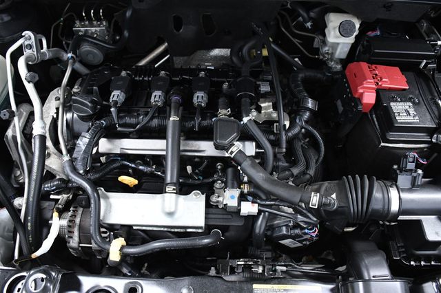 2020 Nissan Kicks SV FWD - 22827280 - 18