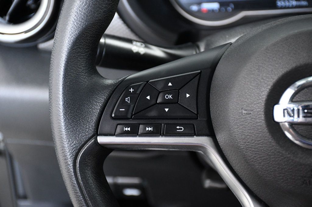 2020 Nissan Kicks SV FWD - 22827280 - 20