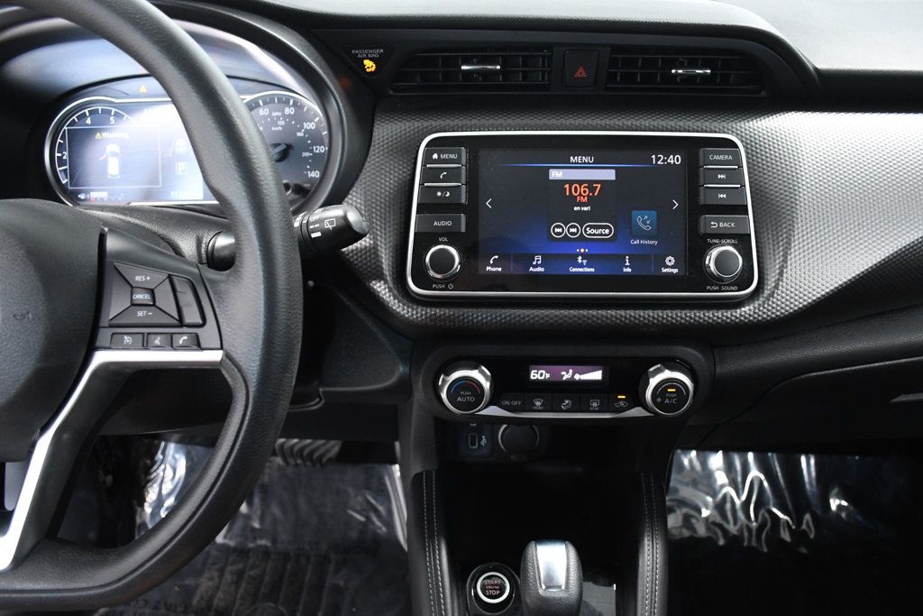 2020 Nissan Kicks SV FWD - 22827280 - 23