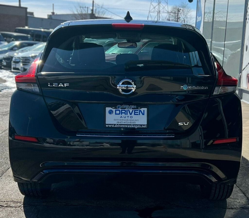 2020 Nissan Leaf SV Hatchback - 22769892 - 3