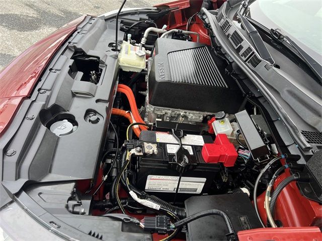 2020 Nissan Leaf SV Hatchback - 22978672 - 19