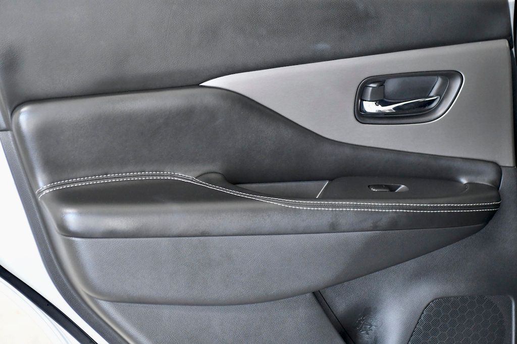2020 Nissan Murano FWD SV - 22365522 - 10