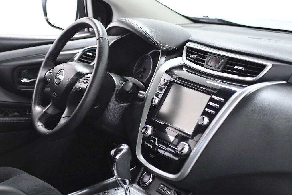 2020 Nissan Murano FWD SV - 22365522 - 16