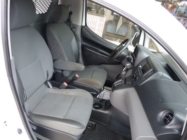 2020 Nissan NV200 Compact Cargo 2.0L 4CYL. GAS*SV*BULKHEAD & SHELVES PACKAGE*GREAT VALUE!! - 23021511 - 22