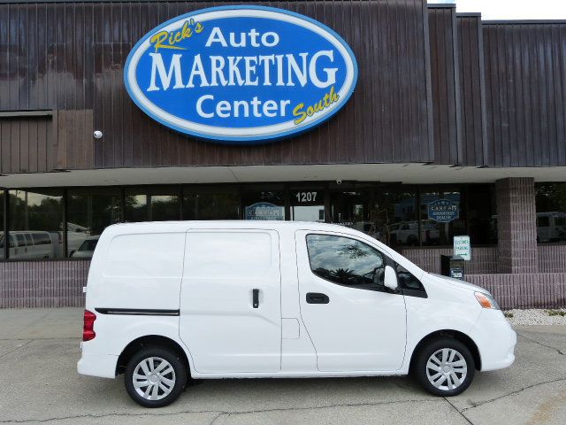 2020 Nissan NV200 Compact Cargo 2.0L 4CYL. GAS*SV*BULKHEAD & SHELVES PACKAGE*GREAT VALUE!! - 23021511 - 3