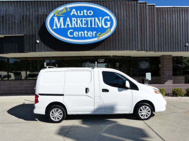 2020 Nissan NV200 Compact Cargo 2.0L 4CYL. GAS*SV*TRADE-IN*BULKHEAD/SHELVES/LADDER RACK PACKAGE! - 22966153 - 3