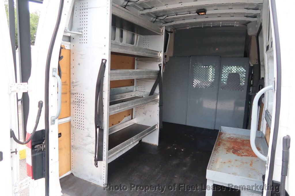 2020 Nissan NV Cargo NV2500 High Roof Cargo - 23073136 - 16