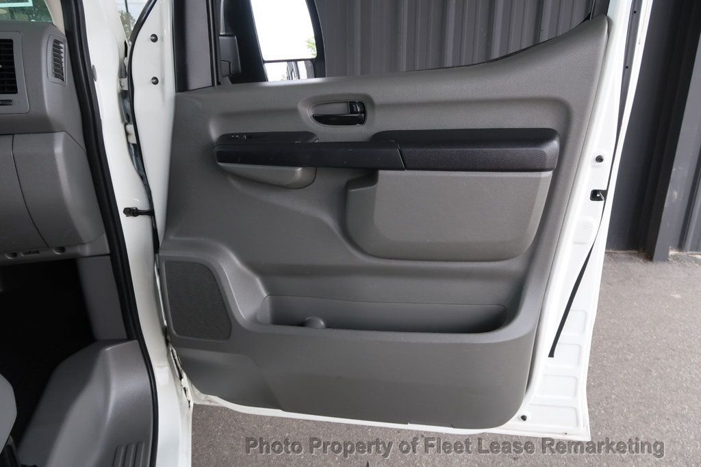 2020 Nissan NV Cargo NV2500 High Roof Cargo - 23073136 - 23