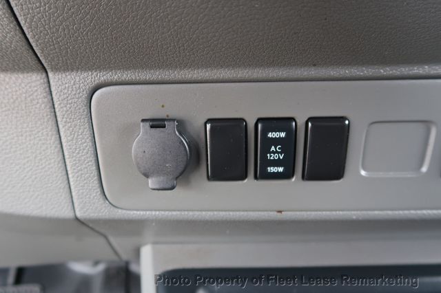 2020 Nissan NV Cargo NV2500 High Roof Cargo - 23073136 - 30