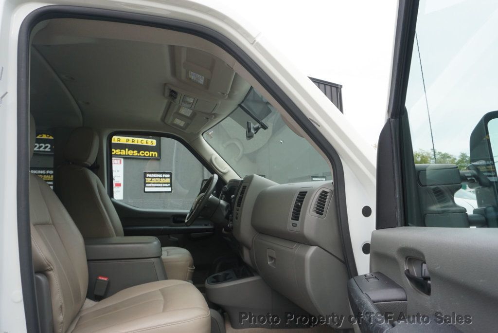 2020 Nissan NV Passenger NV3500 HD SL V8 - 23087427 - 10