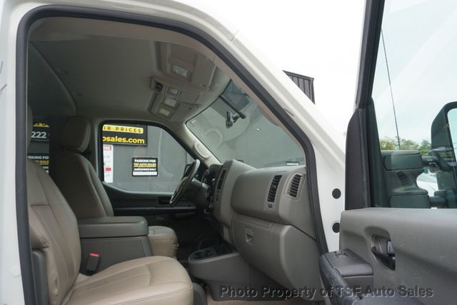 2020 Nissan NV Passenger NV3500 HD SL V8 - 23087427 - 10