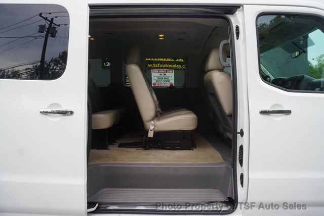 2020 Nissan NV Passenger NV3500 HD SL V8 - 23087427 - 13