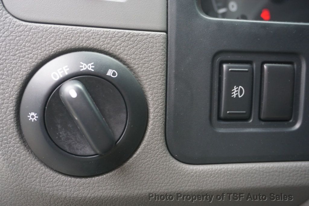 2020 Nissan NV Passenger NV3500 HD SL V8 - 23087427 - 18