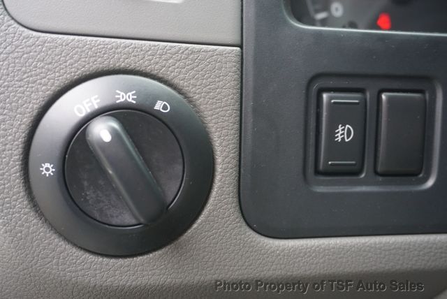 2020 Nissan NV Passenger NV3500 HD SL V8 - 23087427 - 18