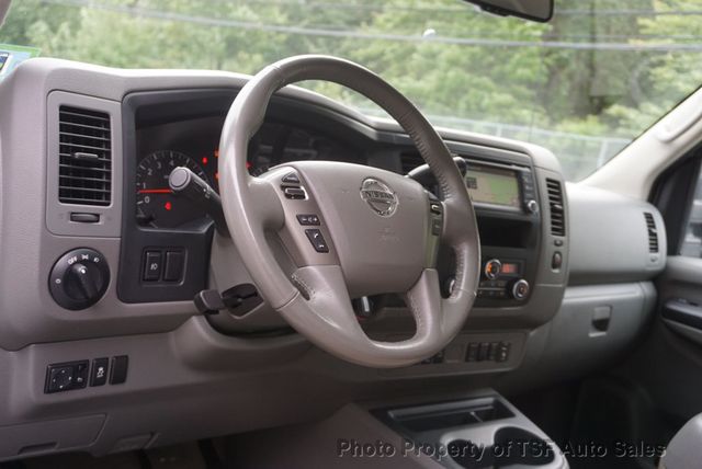 2020 Nissan NV Passenger NV3500 HD SL V8 - 23087427 - 20