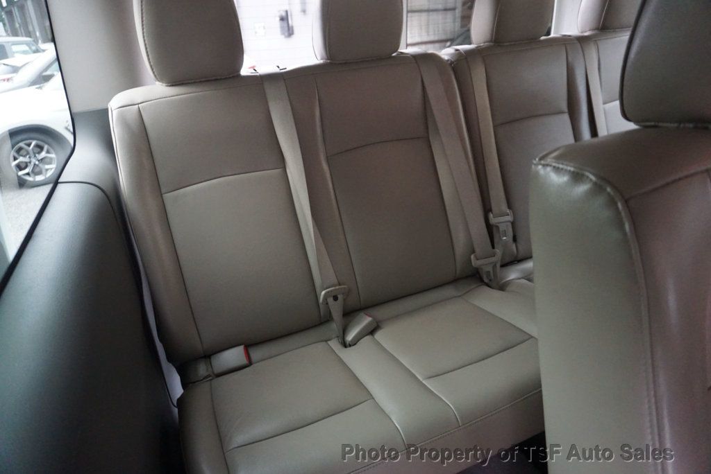 2020 Nissan NV Passenger NV3500 HD SL V8 - 23087427 - 22