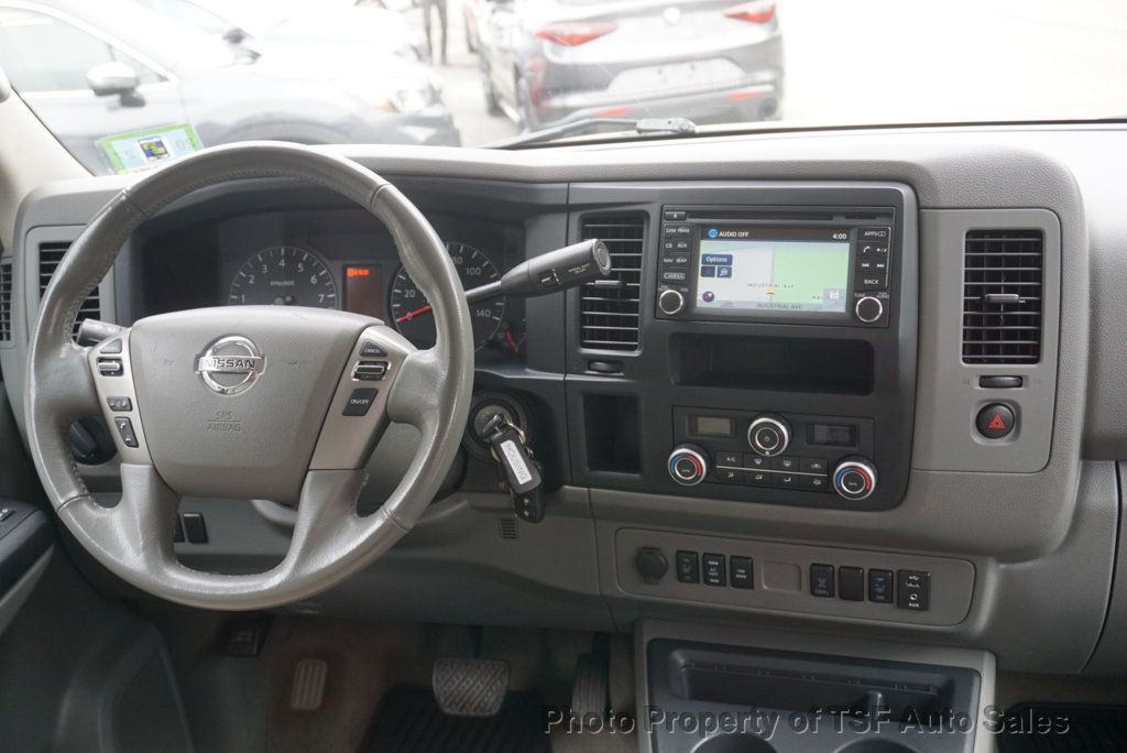 2020 Nissan NV Passenger NV3500 HD SL V8 - 23087427 - 25