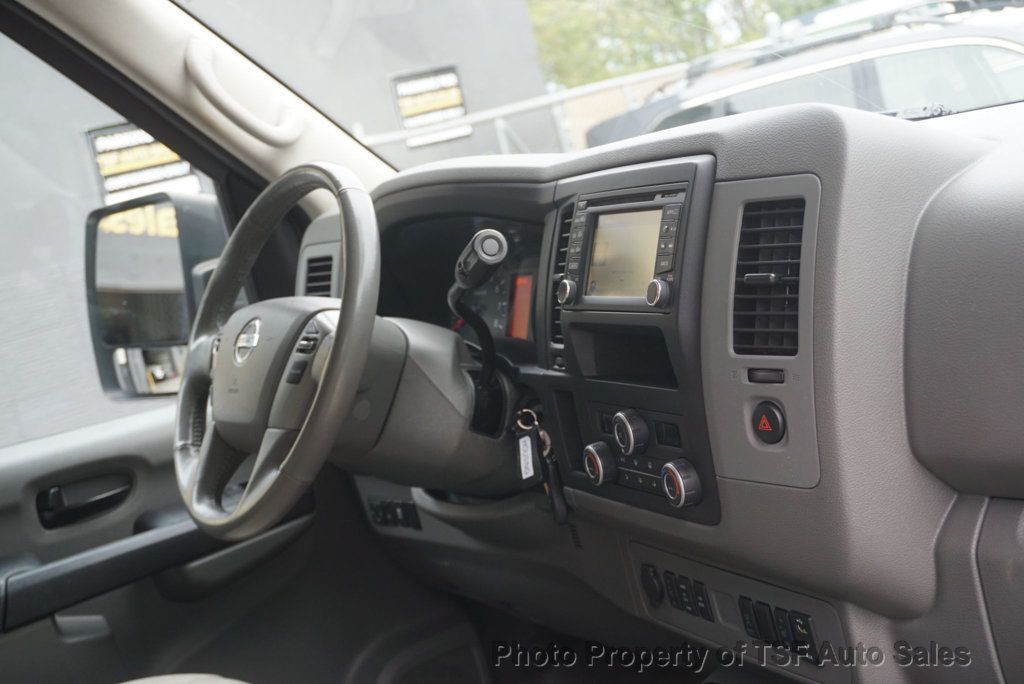 2020 Nissan NV Passenger NV3500 HD SL V8 - 23087427 - 26