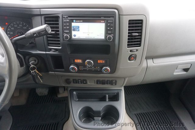 2020 Nissan NV Passenger NV3500 HD SL V8 - 23087427 - 27