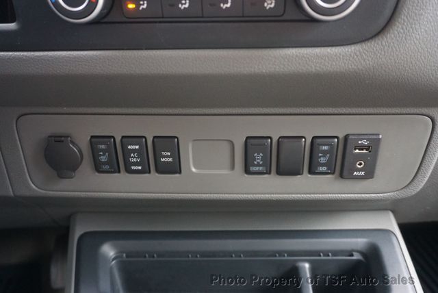 2020 Nissan NV Passenger NV3500 HD SL V8 - 23087427 - 35