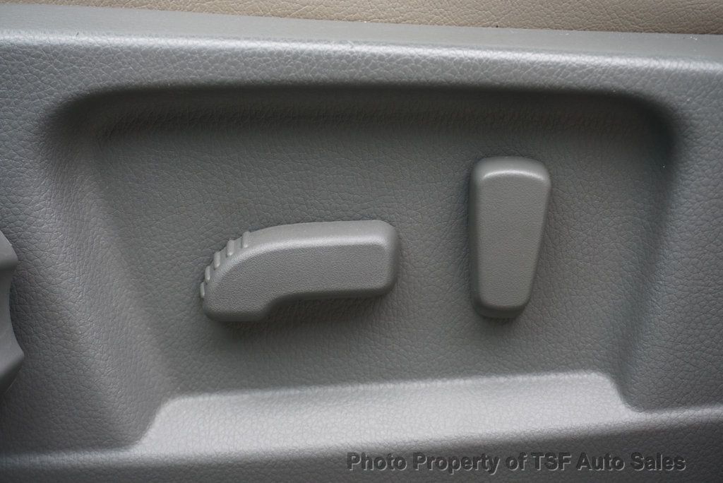 2020 Nissan NV Passenger NV3500 HD SL V8 - 23087427 - 37
