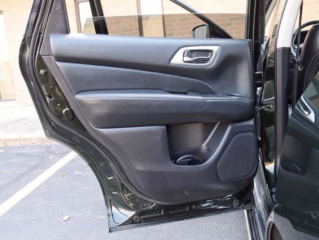 2020 Nissan Pathfinder 4x4 Platinum - 22932318 - 33