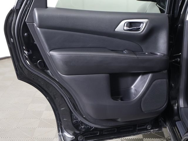 2020 Nissan Pathfinder 4x4 S - 22950995 - 20