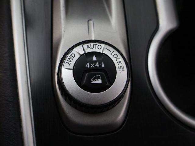 2020 Nissan Pathfinder 4x4 S - 22950995 - 43