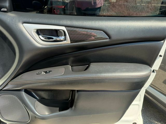 2020 Nissan Pathfinder 4x4 SL - 23010108 - 17