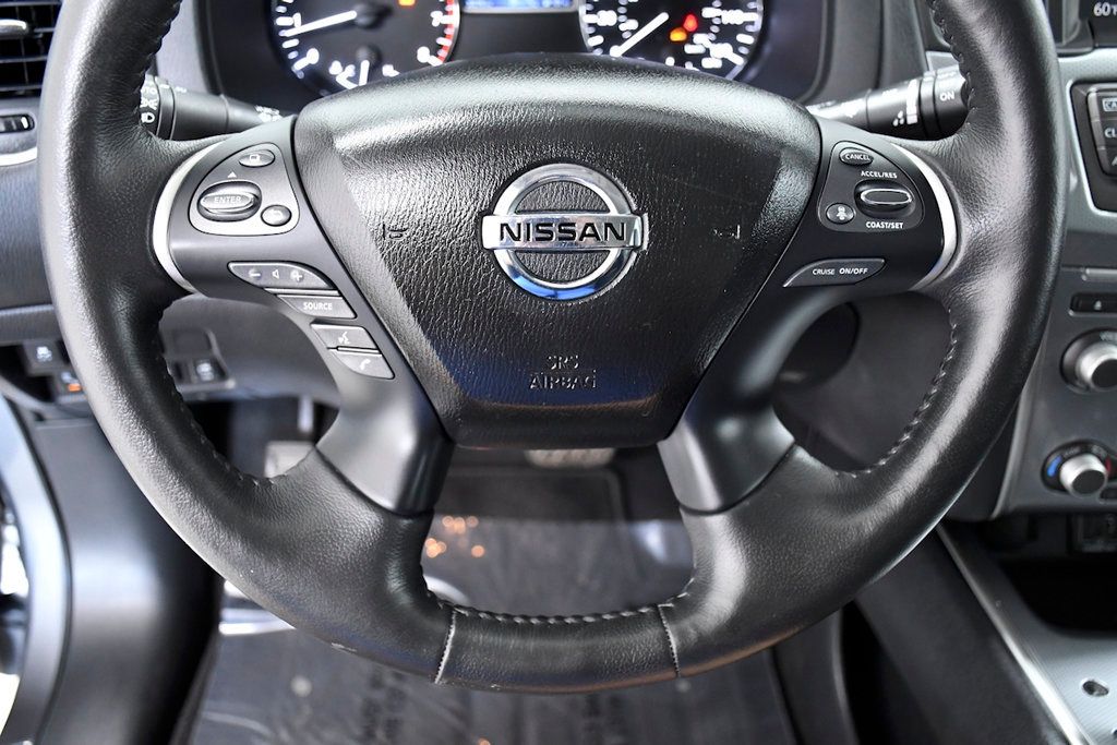 2020 Nissan Pathfinder 4x4 SL - 22883588 - 21