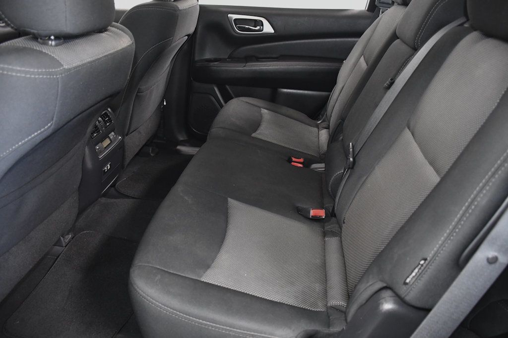 2020 Nissan Pathfinder FWD S - 23083965 - 9