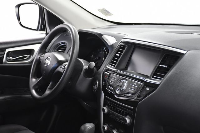 2020 Nissan Pathfinder FWD S - 23083965 - 17