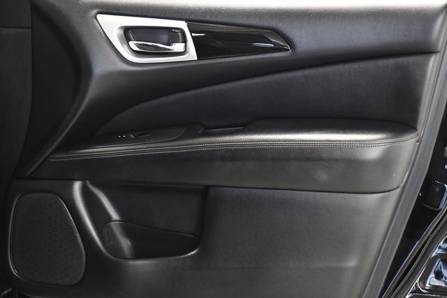 2020 Nissan Pathfinder FWD S - 23083965 - 18
