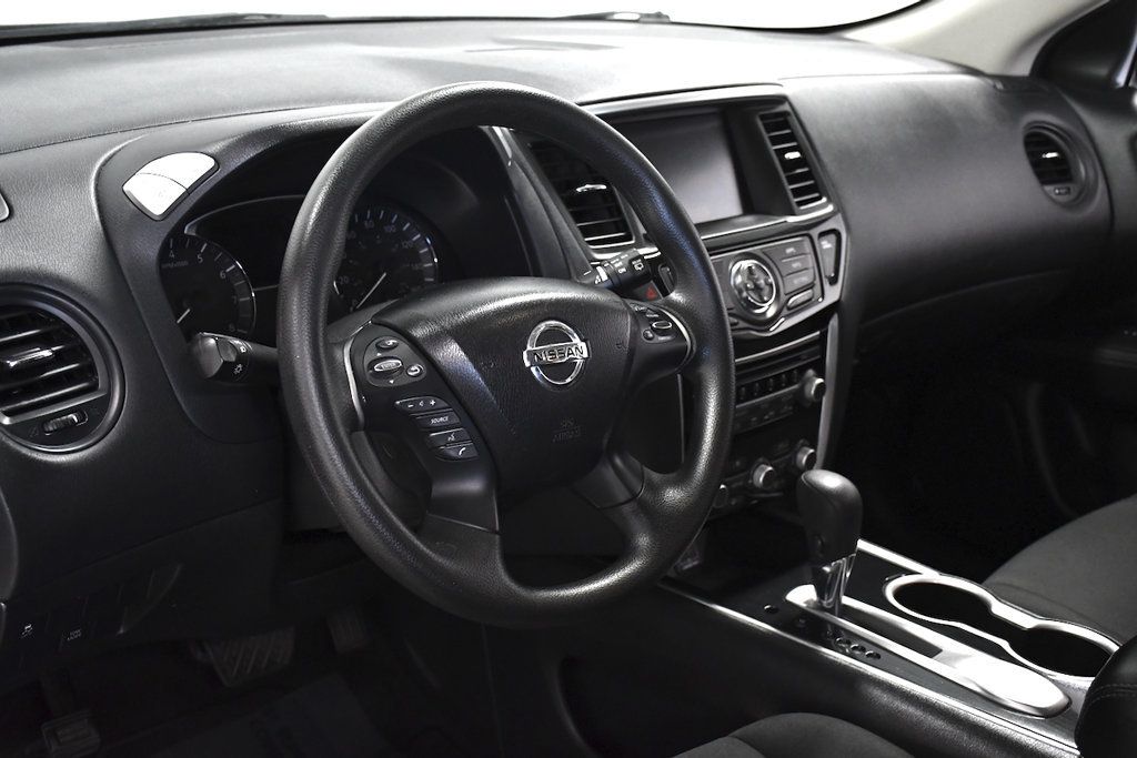 2020 Nissan Pathfinder FWD S - 23083965 - 7