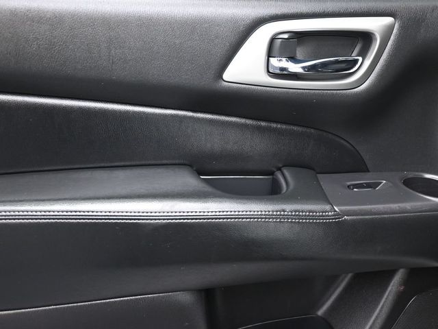 2020 Nissan Pathfinder FWD S - 23004467 - 14