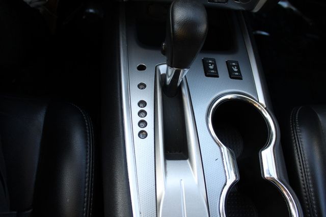 2020 Nissan Pathfinder FWD SL - 22966834 - 25