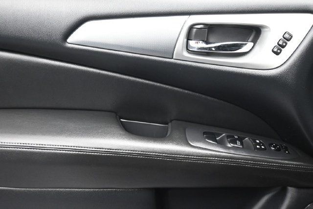 2020 Nissan Pathfinder FWD SL - 23097352 - 6