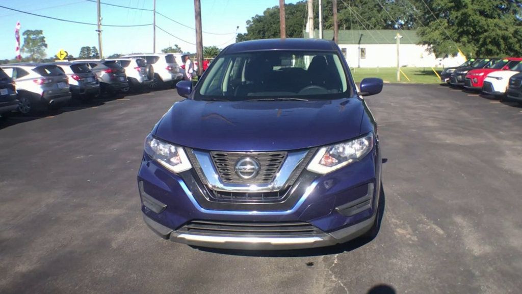 2020 Nissan Rogue AWD S photo 3